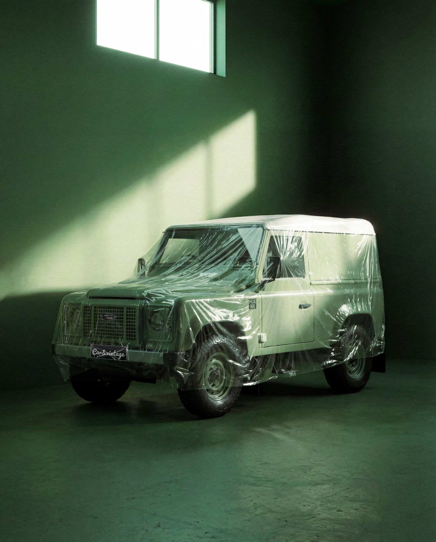 DEFENDER HUE166 x CARANDVINTAGE